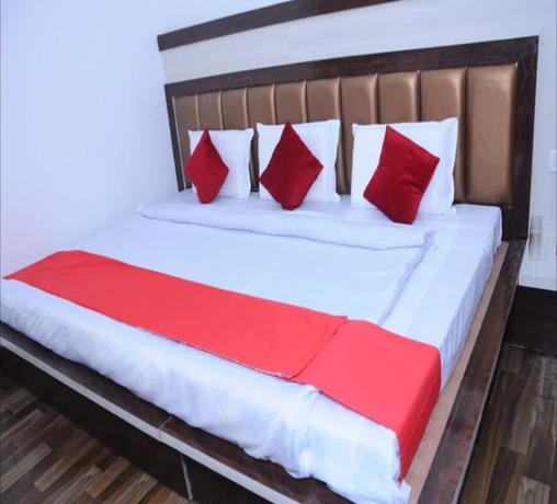 Imagen de la habitación del Hotel Lords Paradise. Foto 17