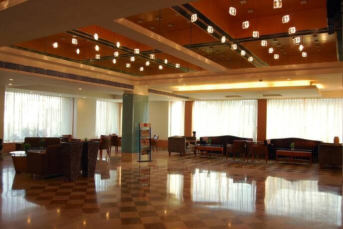 Imagen general del Hotel Lords Plaza, Ankleshwar. Foto 8