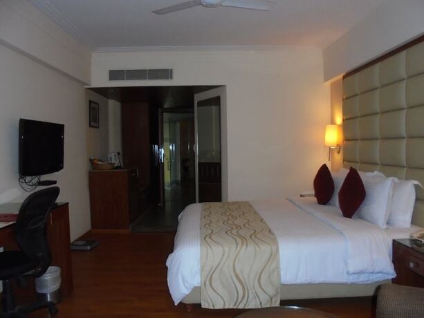 Imagen general del Hotel Lords Plaza, Ankleshwar. Foto 9