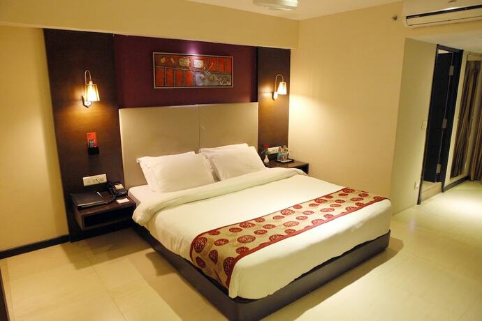 Imagen de la habitación del Hotel Lords Plaza, Surat. Foto 13
