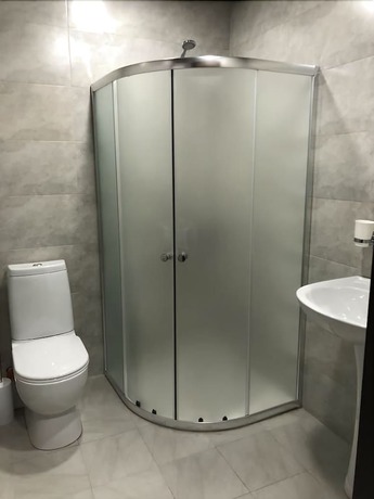 Imagen de la habitación del Hotel Lords, Tbilisi. Foto 4