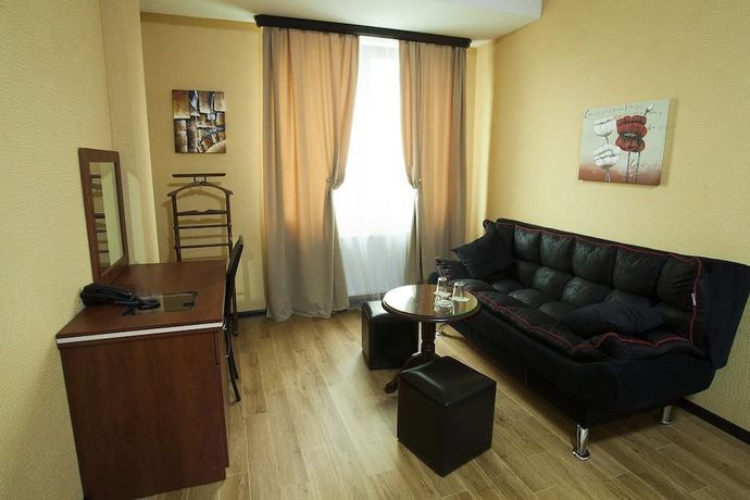 Imagen de la habitación del Hotel Lords, Tbilisi. Foto 5