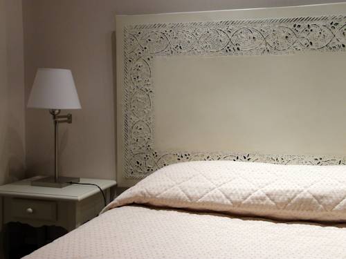Imagen de la habitación del Hotel L'or&eacute;e Des Vignes. Foto 2