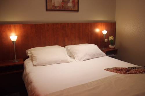 Imagen de la habitación del Hotel L'or&eacute;e Des Vignes. Foto 9