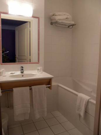 Imagen de la habitación del Hotel L'or&eacute;e Des Vignes. Foto 12