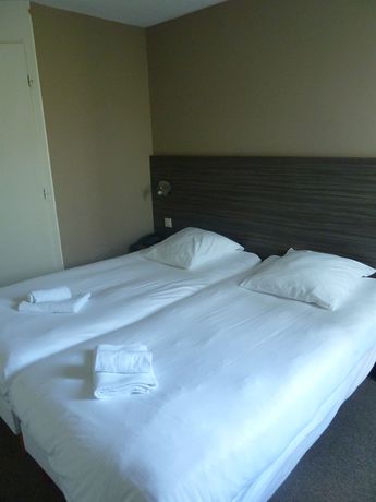 Imagen de la habitación del Hotel Loreak. Foto 13