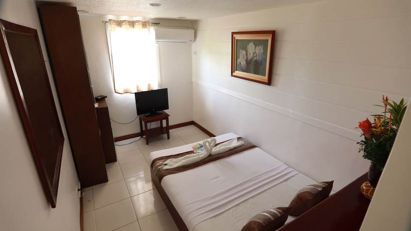 Imagen de la habitación del Hotel Loreland Farm Resort. Foto 9