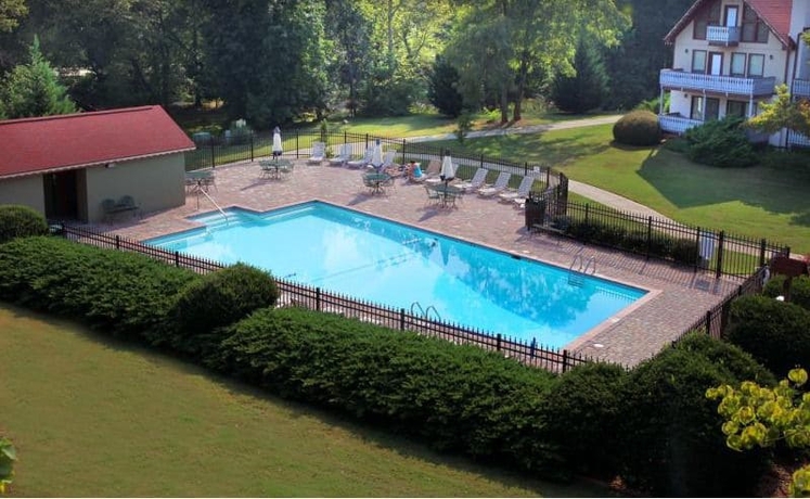 Imagen de la piscina del Hotel Loreley Resort. Foto 19