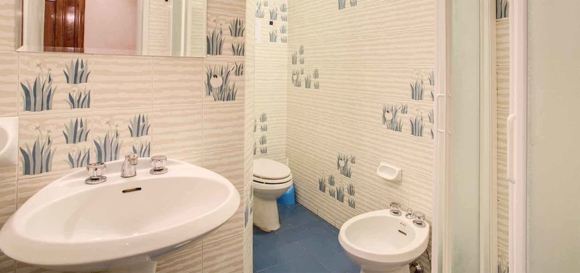 Imagen de la habitación del Hotel Lorena, Florencia. Foto 8