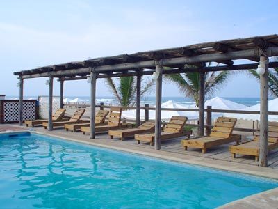 Imagen de la piscina del Hotel Lorencillo Miramar. Foto 15