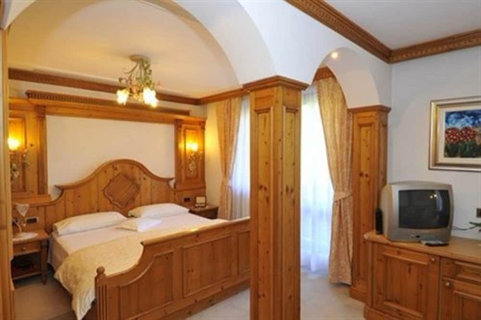 Imagen de la habitación del Hotel Lorenzetti. Foto 6