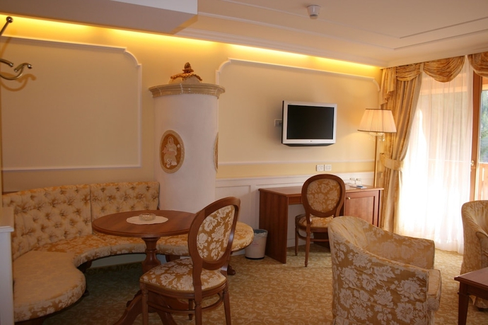 Imagen de la habitación del Hotel Lorenzetti. Foto 9