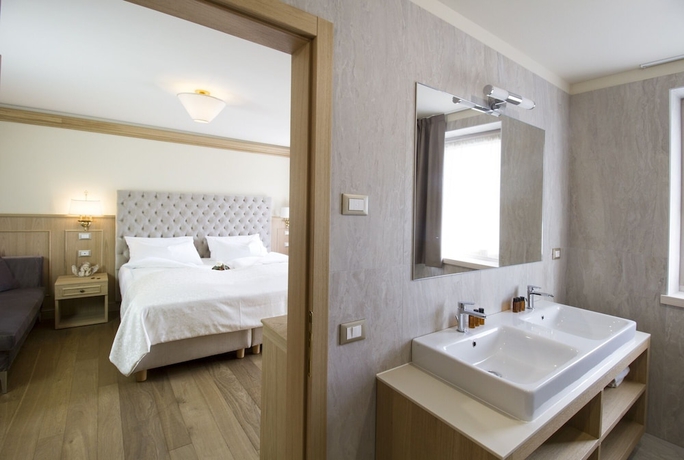 Imagen de la habitación del Hotel Lorenzetti. Foto 17