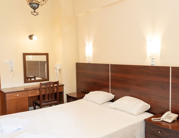 Imagen de la habitación del Hotel Lorenzo, Cefalonia. Foto 9