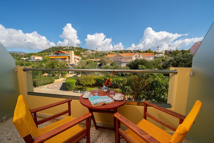 Imagen de la habitación del Hotel Lorenzo, Cefalonia. Foto 11
