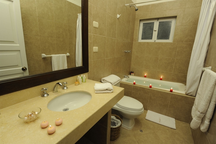 Imagen de la habitación del Hotel Loreto Boutique. Foto 4