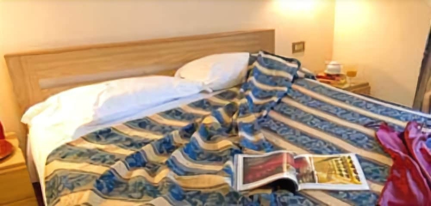 Imagen de la habitación del Hotel Loreto, Milán. Foto 8