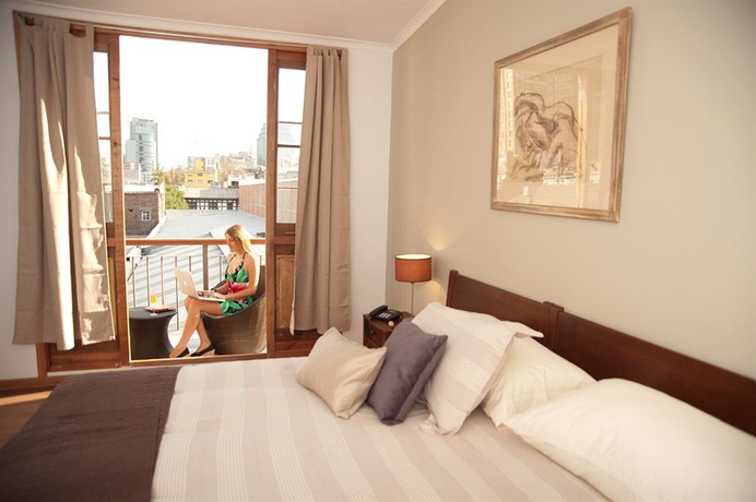 Imagen de la habitación del Hotel Loreto, Santiago de Chile. Foto 4