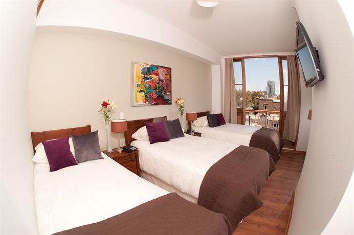 Imagen de la habitación del Hotel Loreto, Santiago de Chile. Foto 6