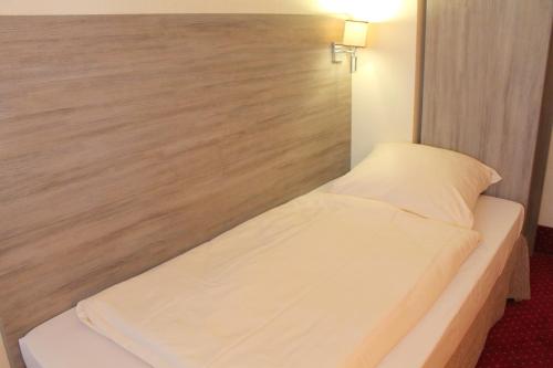 Imagen de la habitación del Hotel Lorien, Colonia. Foto 7