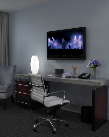 Imagen de la habitación del Hotel Lorien and Spa. Foto 3