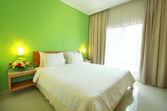 Imagen de la habitación del Hotel Lorin. Foto 12