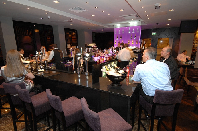Imagen del bar/restaurante del Hotel Lorne Glasgow. Foto 4