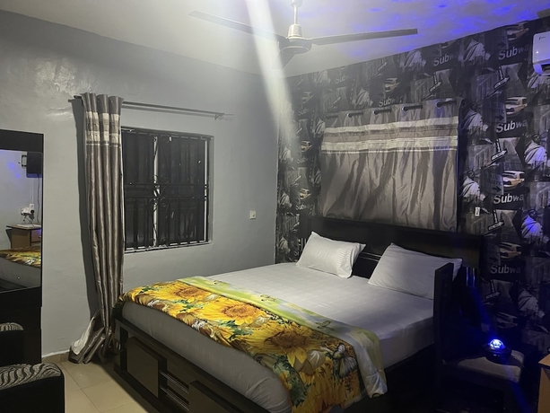 Imagen de la habitación del Hotel Lorrybee plaza. Foto 6