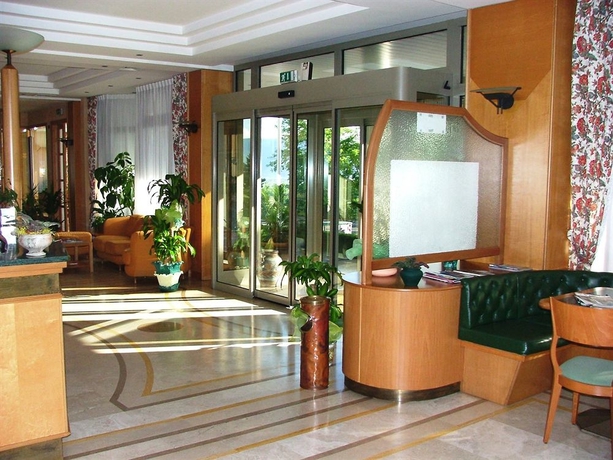 Imagen de los interiores del Hotel Lory, Celano. Foto 9