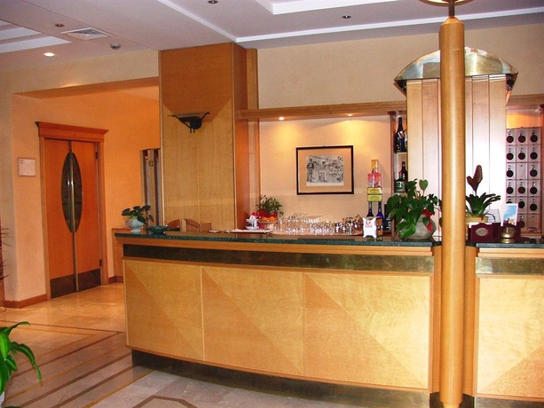 Imagen de los interiores del Hotel Lory, Celano. Foto 13