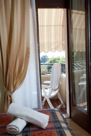 Imagen general del Hotel Lory, Garda. Foto 4