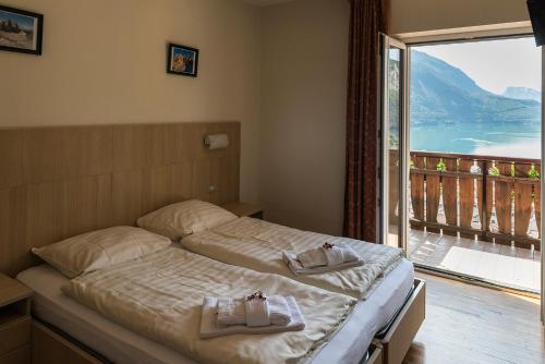 Imagen de la habitación del Hotel Lory - Molveno - Dolomiti. Foto 8