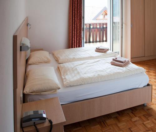 Imagen de la habitación del Hotel Lory - Molveno - Dolomiti. Foto 9