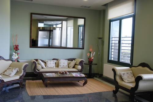 Imagen general del Hotel Los 5 Pinos, Aeropuerto Adolfo Su&aacute;rez Madrid-Barajas. Foto 1