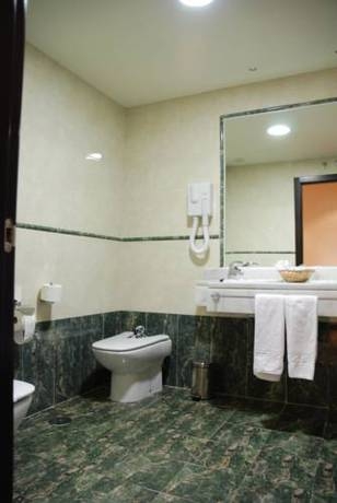 Imagen general del Hotel Los 5 Pinos, Madrid. Foto 4