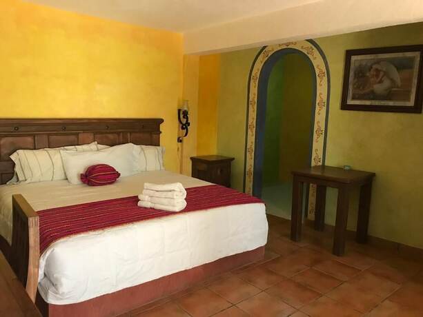 Imagen de la habitación del Hotel Los &Aacute;ngeles Sierra Gorda. Foto 12