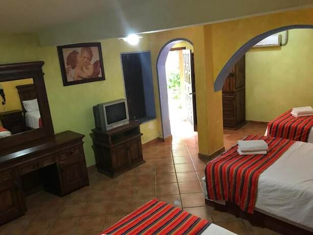 Imagen de la habitación del Hotel Los &Aacute;ngeles Sierra Gorda. Foto 16