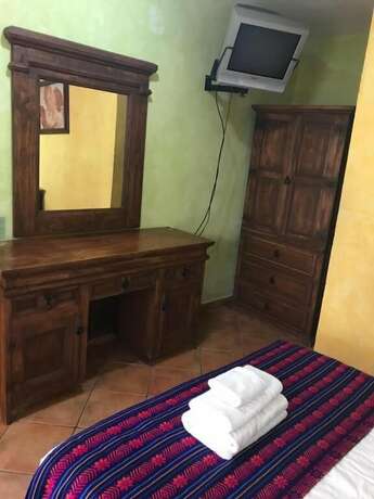 Imagen de la habitación del Hotel Los &Aacute;ngeles Sierra Gorda. Foto 18