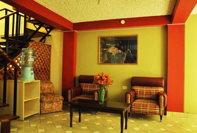 Imagen de los interiores del Hotel Los &Aacute;ticos. Foto 10