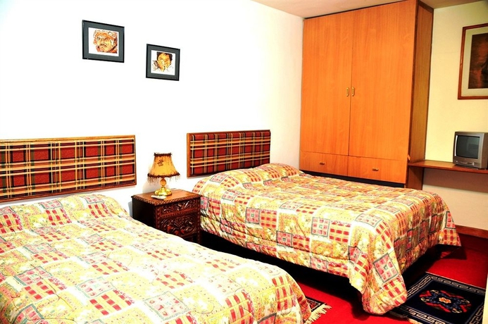 Imagen de la habitación del Hotel Los &Aacute;ticos. Foto 8