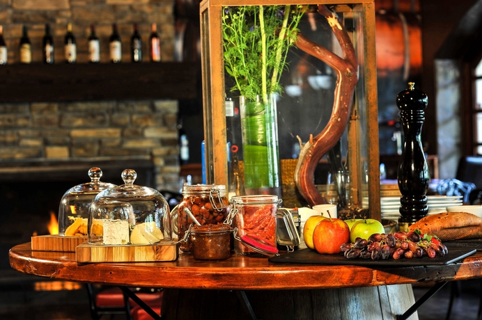 Imagen del bar/restaurante del Hotel Los Abrigados Resort and Spa. Foto 3