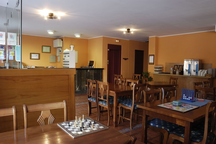 Imagen del bar/restaurante del Hotel Los Acebos Cangas. Foto 3