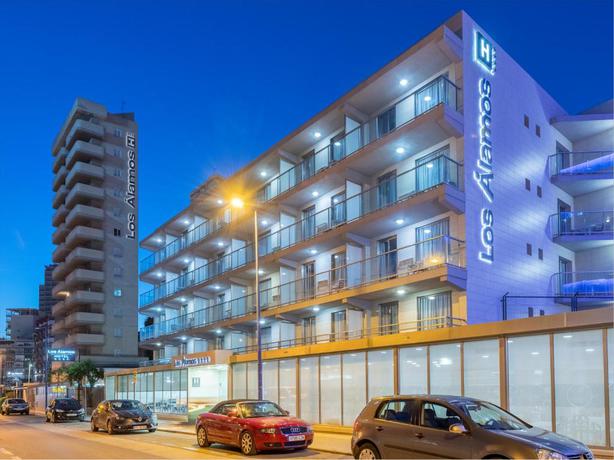 Imagen de los exteriores del Hotel Los Alamos. Foto 14