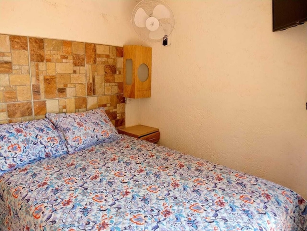 Imagen de la habitación del Hotel Los Alcatraces. Foto 9