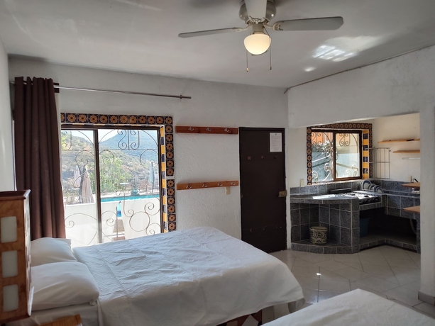Imagen de la habitación del Hotel Los Alcatraces. Foto 12