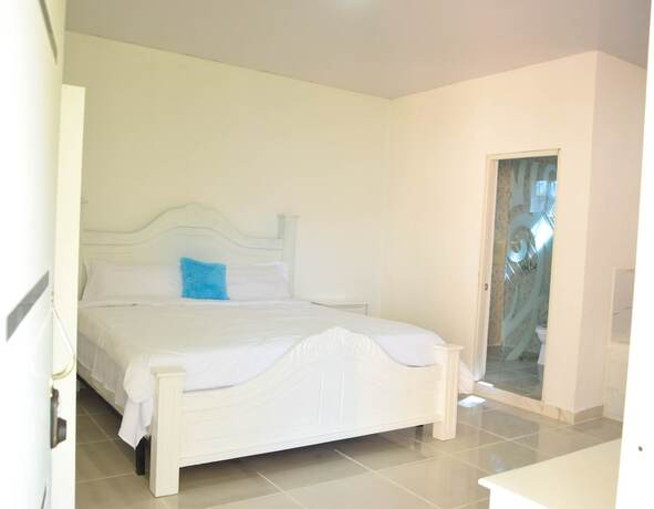 Imagen de la habitación del Hotel Los Altos de Constanza. Foto 13