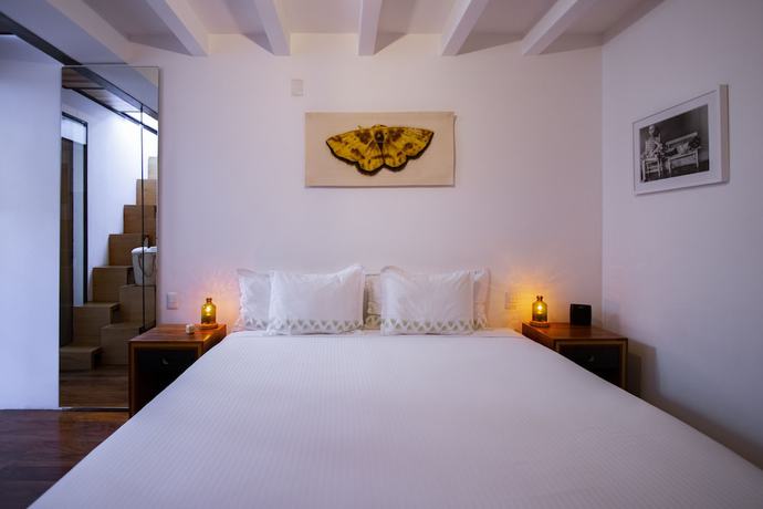 Imagen de la habitación del Hotel Los Amantes. Foto 12