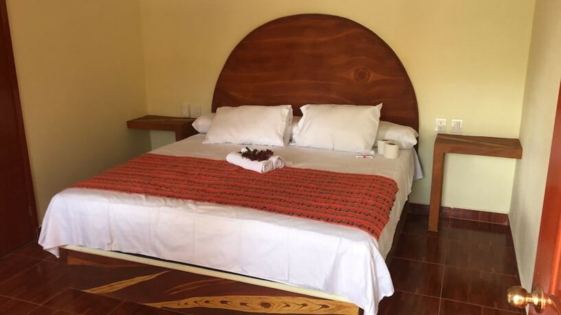Imagen de la habitación del Hotel Los Amigos, Puerto Escondido. Foto 7