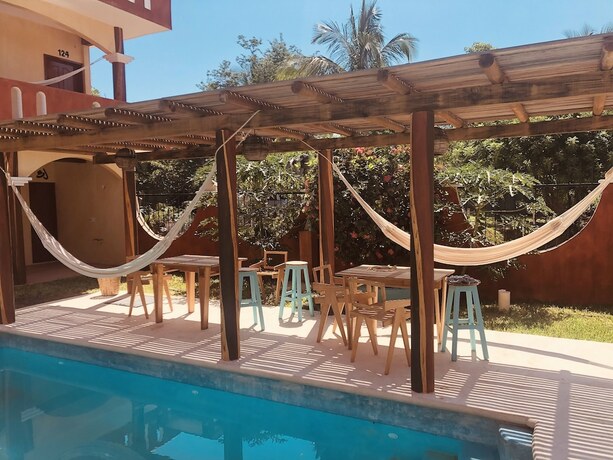 Imagen general del Hotel Los Amigos, Puerto Escondido. Foto 3