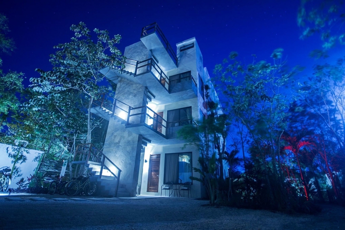 Imagen de los exteriores del Hotel Los Amigos Tulum. Foto 11